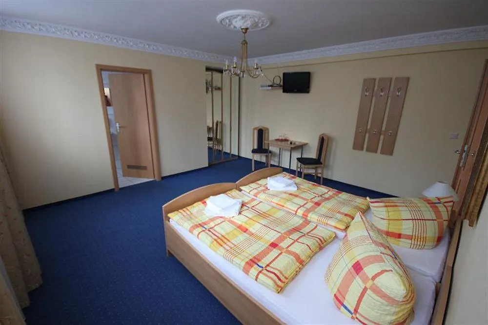 Hotel Villa Am Waldschloesschen Dresden 2*,