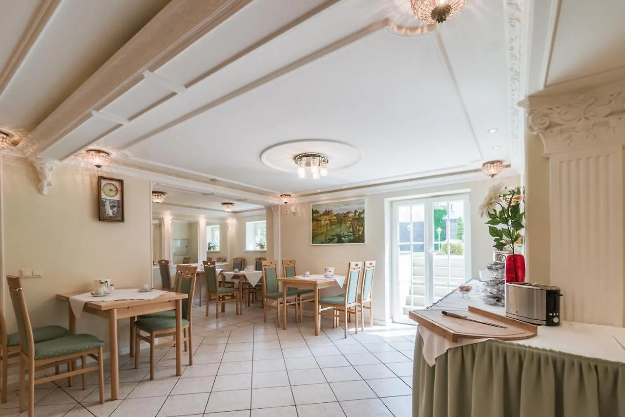 Hotel Villa Am Waldschloesschen Dresden 2*,  Germany