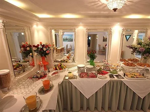 Hotel Villa Am Waldschloesschen Dresde 2*,