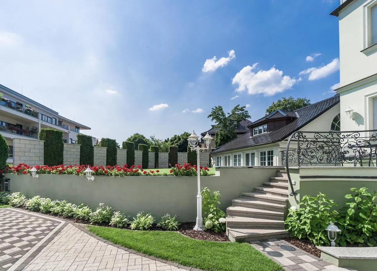 Hotel Villa Am Waldschloesschen Dresden 2*,