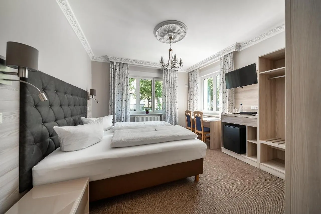 Hotel Villa Am Waldschloesschen Dresden 2*,